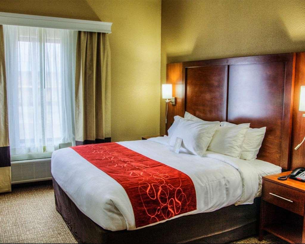 Comfort Suites Plymouth Near Us-30 Bilik gambar