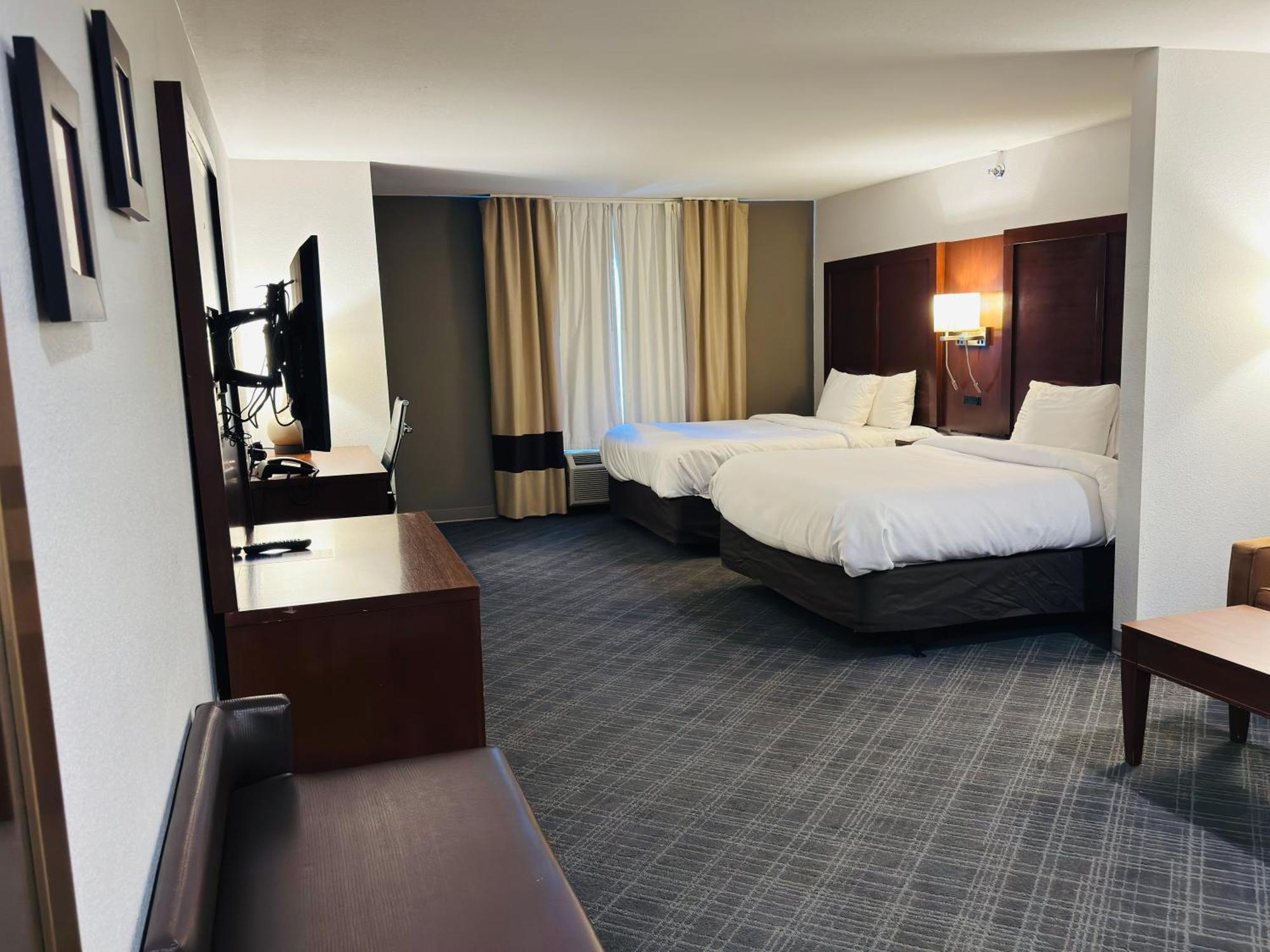 Comfort Suites Plymouth Near Us-30 Luaran gambar