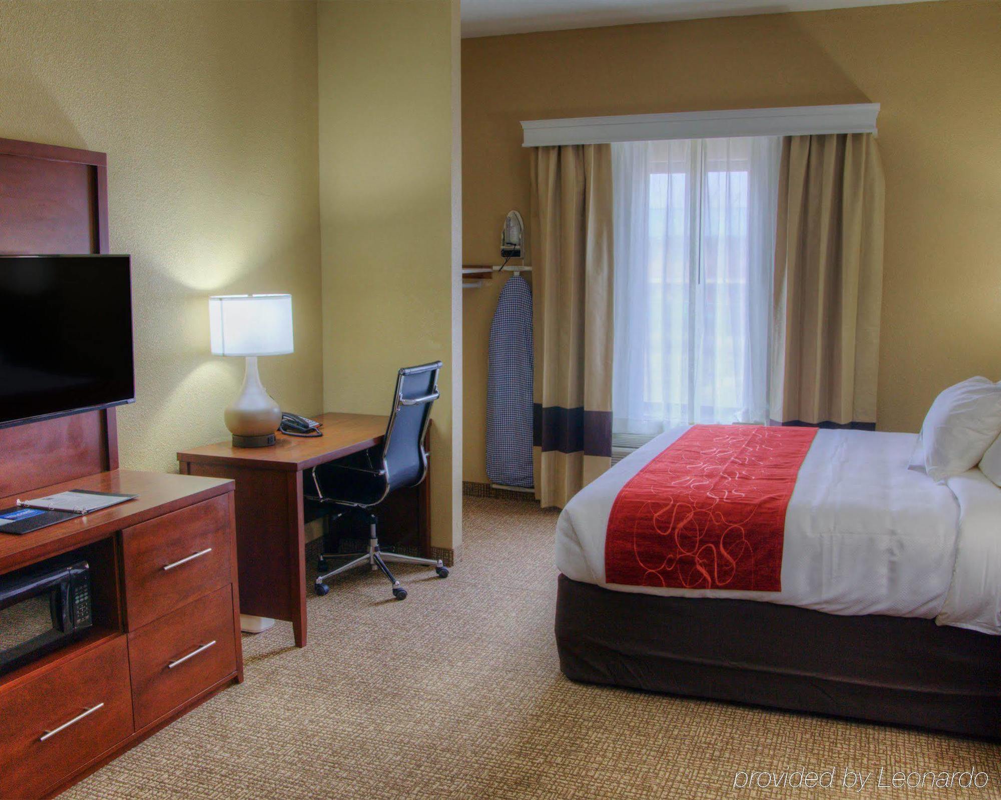 Comfort Suites Plymouth Near Us-30 Luaran gambar